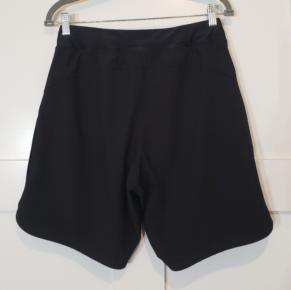 Lands' End Size 9 Black Swim Suit Shorts Lined Elastic Waist Mesh Pockets L - Picture 7 of 12